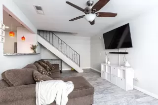 Photo #6: PTP2300682 Listing