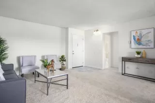 Photo #1: PTP2300691 Listing