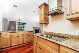 Photo #3: PTP2300694 Listing