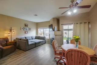 Photo #2: PTP2300741 Listing