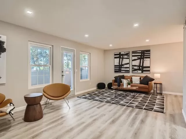 MLS: PTP2300742 Condo For Sale