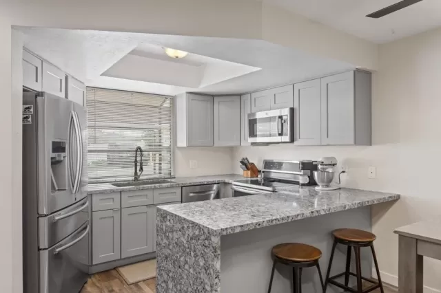 MLS: PTP2300760 Condo For Sale