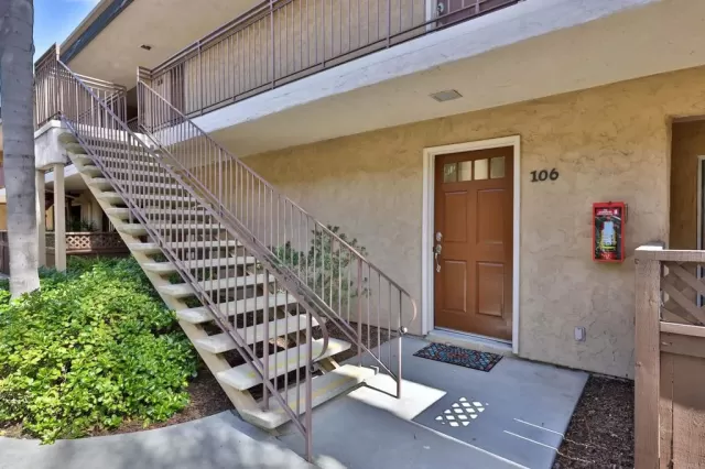 MLS: PTP2300799 Condo For Sale