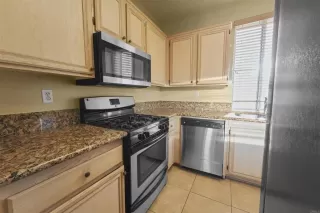 Photo #3: PTP2300808 Listing