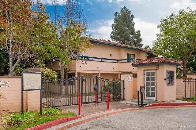 MLS: PTP2300867 Condo For Sale