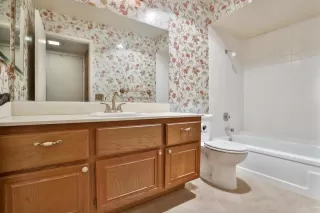 Photo #4: PTP2300880 Listing