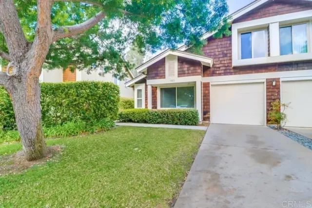 MLS: PTP2300926 Condo For Sale