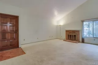 Photo #4: PTP2300926 Listing 