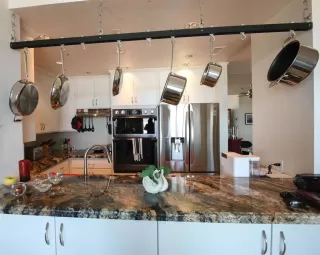 Photo #4: PTP2300961 Listing