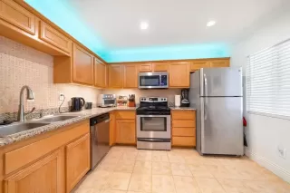 Photo #3: PTP2300978 Listing