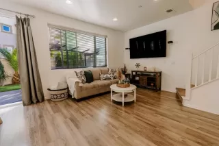 Photo #2: PTP2301007 Listing