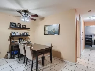 Photo #5: PTP2301061 Listing 