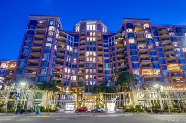 MLS: PTP2301172 Condo For Sale