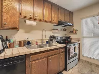 Photo #6: PTP2301240 Listing