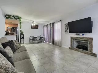 More Details about MLS # PTP2301252 : 565 S MOLLISON AVE UNIT G