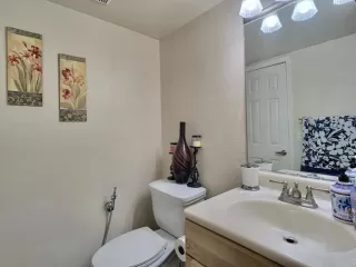 Photo #5: PTP2301252 Listing