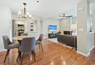 Photo #1: PTP2301254 Listing