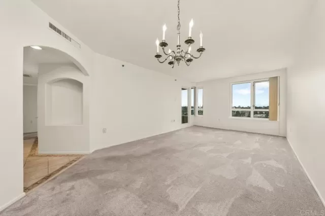 MLS: PTP2301260 Condo For Sale