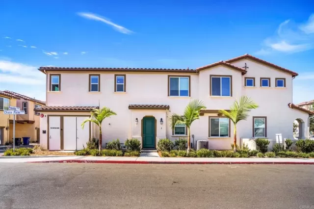 MLS: PTP2301265 Condo For Sale