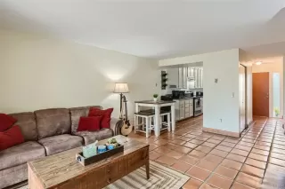 Photo #5: PTP2301276 Listing