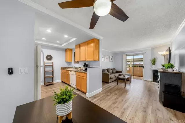 MLS: PTP2301290 Condo For Sale