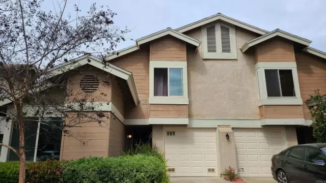 MLS: PTP2301296 Condo For Sale