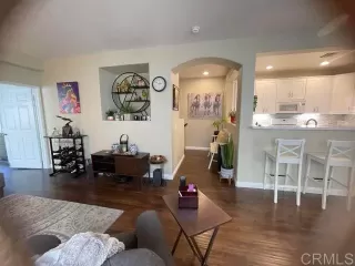 Photo #5: PTP2301298 Listing 