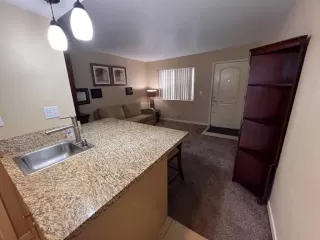 Photo #6: PTP2301353 Listing 