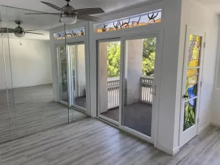 Photo #2: PTP2301378 Listing