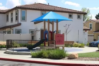 Photo #2: PTP2301447 Listing 