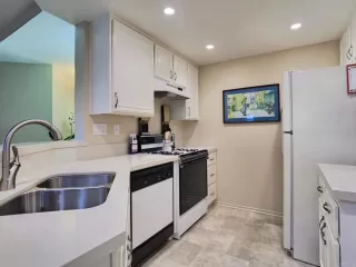 Photo #5: PTP2301492 Listing 