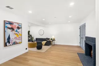 Photo #4: PTP2301499 Listing