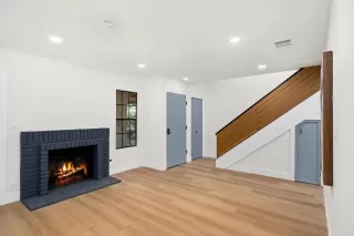 Photo #6: PTP2301499 Listing