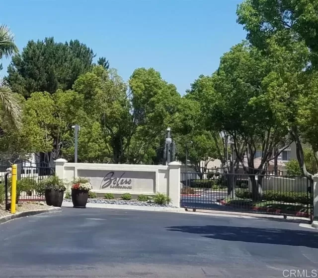 MLS: PTP2301512 Condo For Sale