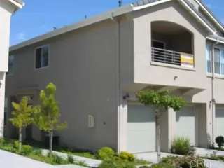 Photo #2: PTP2301512 Listing