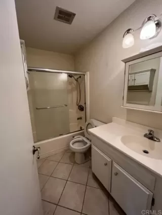 Photo #1: PTP2301544 Listing