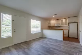 Photo #6: PTP2301556 Listing