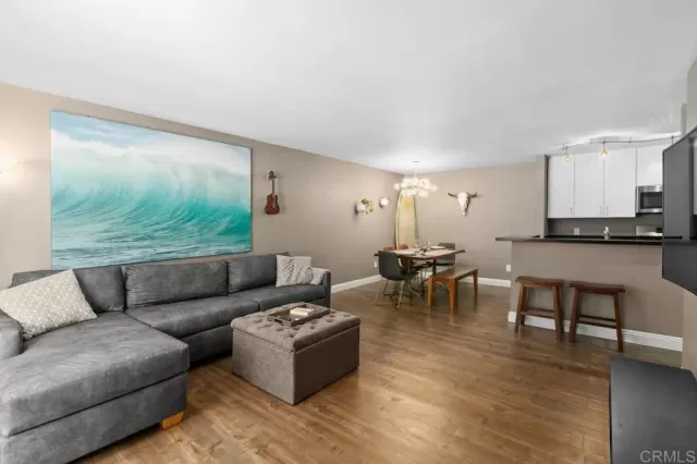 MLS: PTP2301558 Condo For Sale