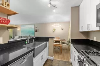 Photo #3: PTP2301558 Listing 