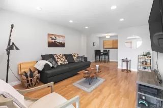 Photo #2: PTP2301621 Listing