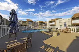 Photo #5: PTP2301624 Listing 