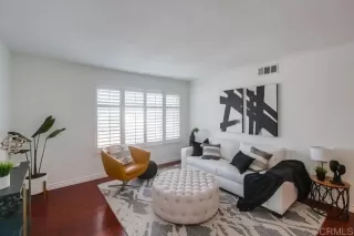 Photo #1: PTP2301645 Listing