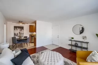 Photo #3: PTP2301645 Listing