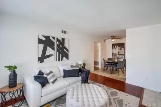 Photo #4: PTP2301645 Listing