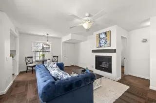 Photo #6: PTP2301654 Listing 