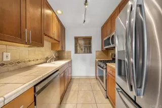 Photo #4: PTP2301658 Listing