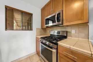 Photo #5: PTP2301658 Listing