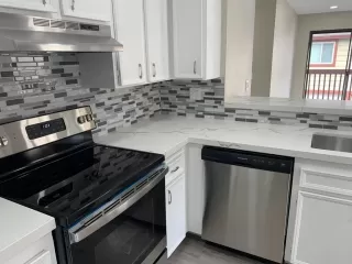 Photo #3: PTP2301694 Listing