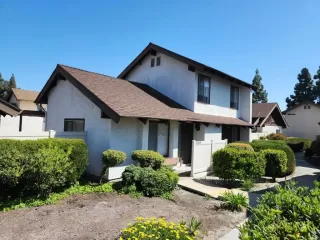 Photo #1: PTP2301747 Listing