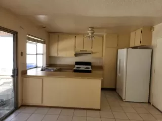 Photo #5: PTP2301747 Listing